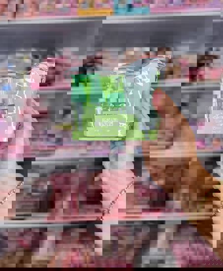 ست مسافرتی آرایشی بهداشتی ۴ تکه